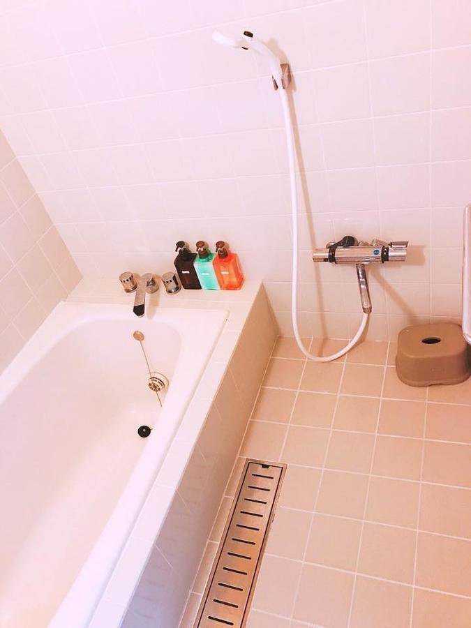 Osaka Sinsei Guest House מראה חיצוני תמונה